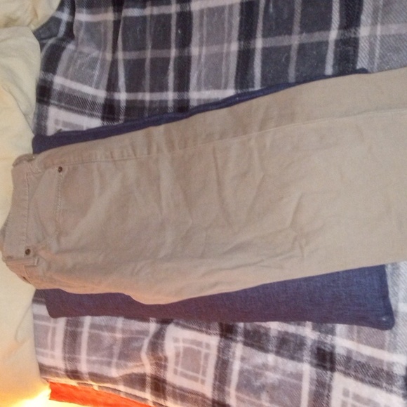 Levi Strauss & Co. - Picture 2 of 5